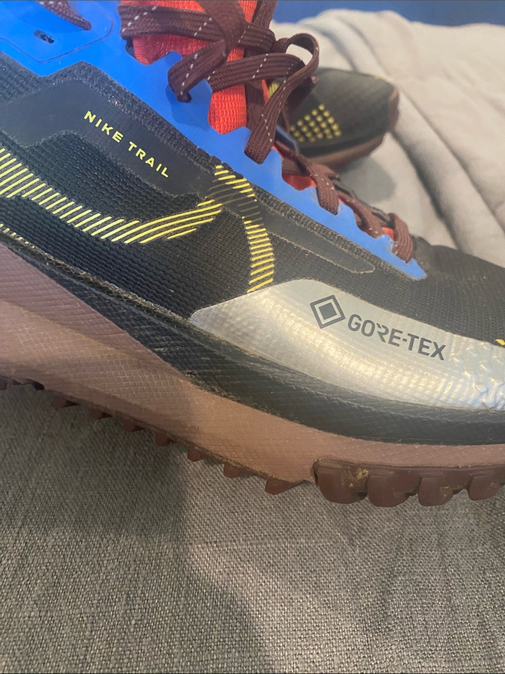 Nike React Pegasus Trail Shoe (women’s 9) - Picture 3 of 10